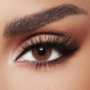 عدسات لاصقه في محلول معقم  من ديفا لون اماندي